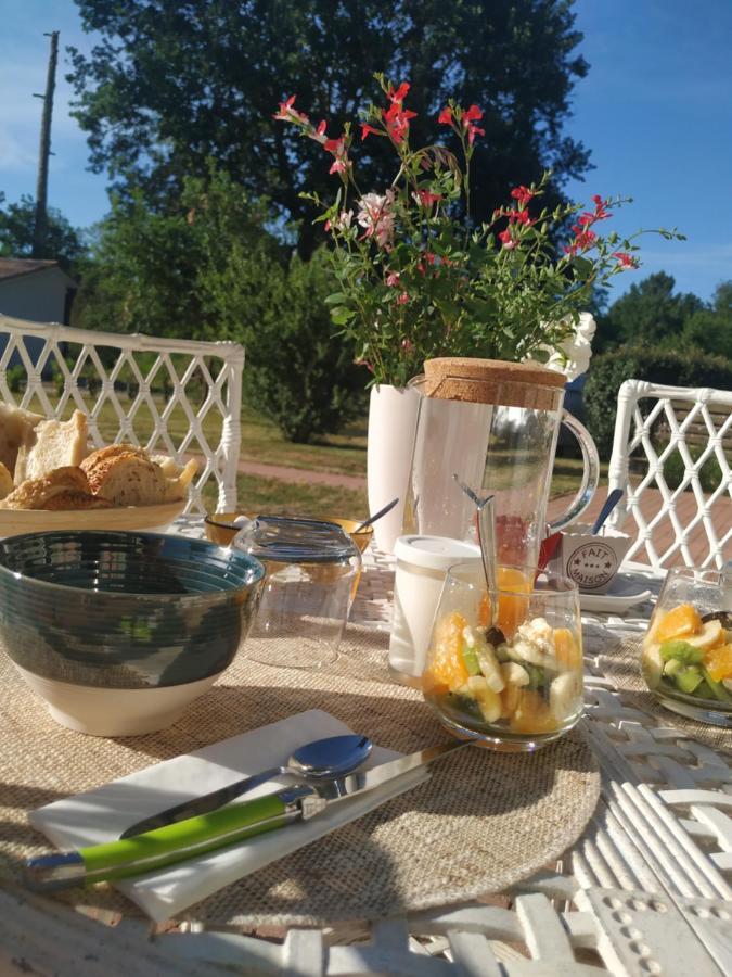La Resiniere De Pirique Bed & Breakfast Parentis-en-Born Bagian luar foto